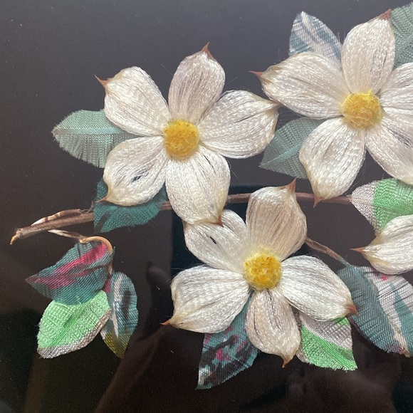 Vintage Floral Art Print in Textured Frame - Picture 4 of 16